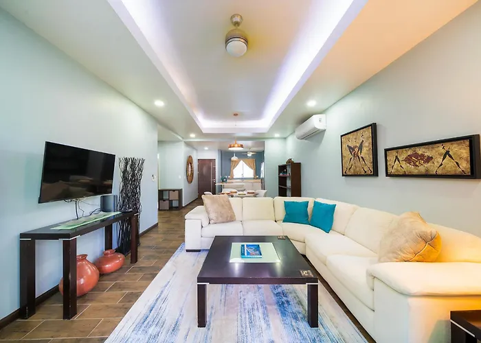 Condo Casa Blanca 7 - New 2 Bedroom Condo, Near To The Beach