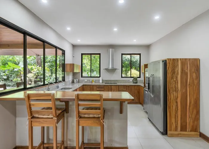 Spacious 3-Bedroom Coastal Home With Shared Pool, Outdoor Living & Steps To Playa Potrero
