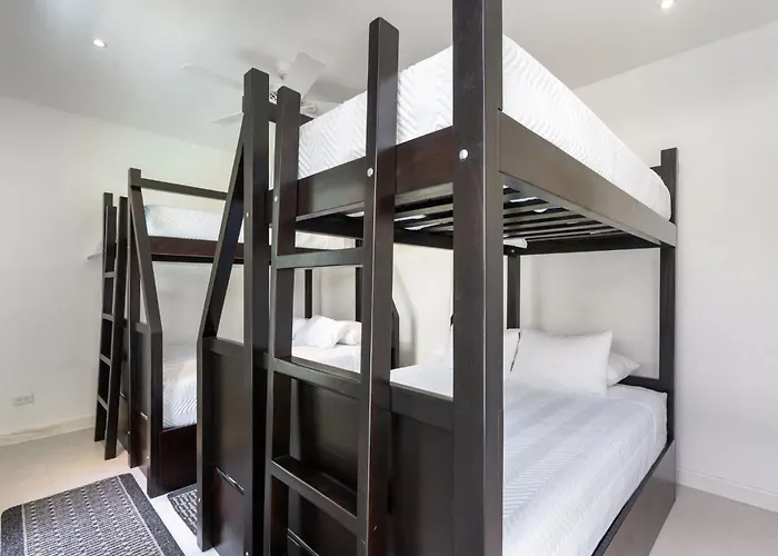 Modern Garden Villa With Private Pool, Outdoor Kitchen & Separate Casita Near Playa Potrero